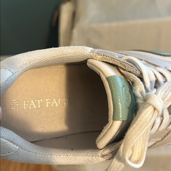 Fat Face sneakers/trainers  in very good condition . Size 41 - Picture 6 of 9